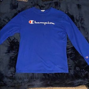 Champion long sleeve shirt